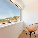 View Apartamento *