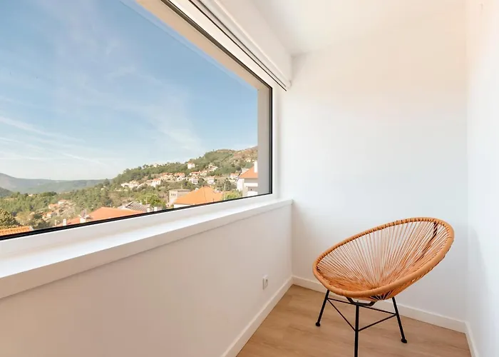 View Διαμέρισμα *