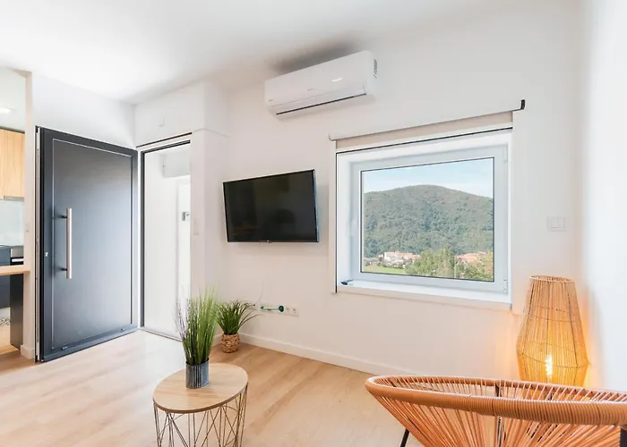 Διαμέρισμα View *