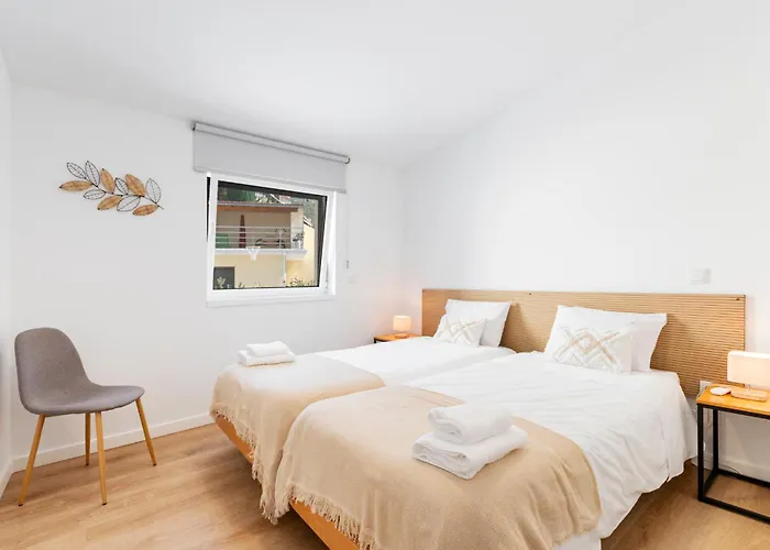 Διαμέρισμα View *